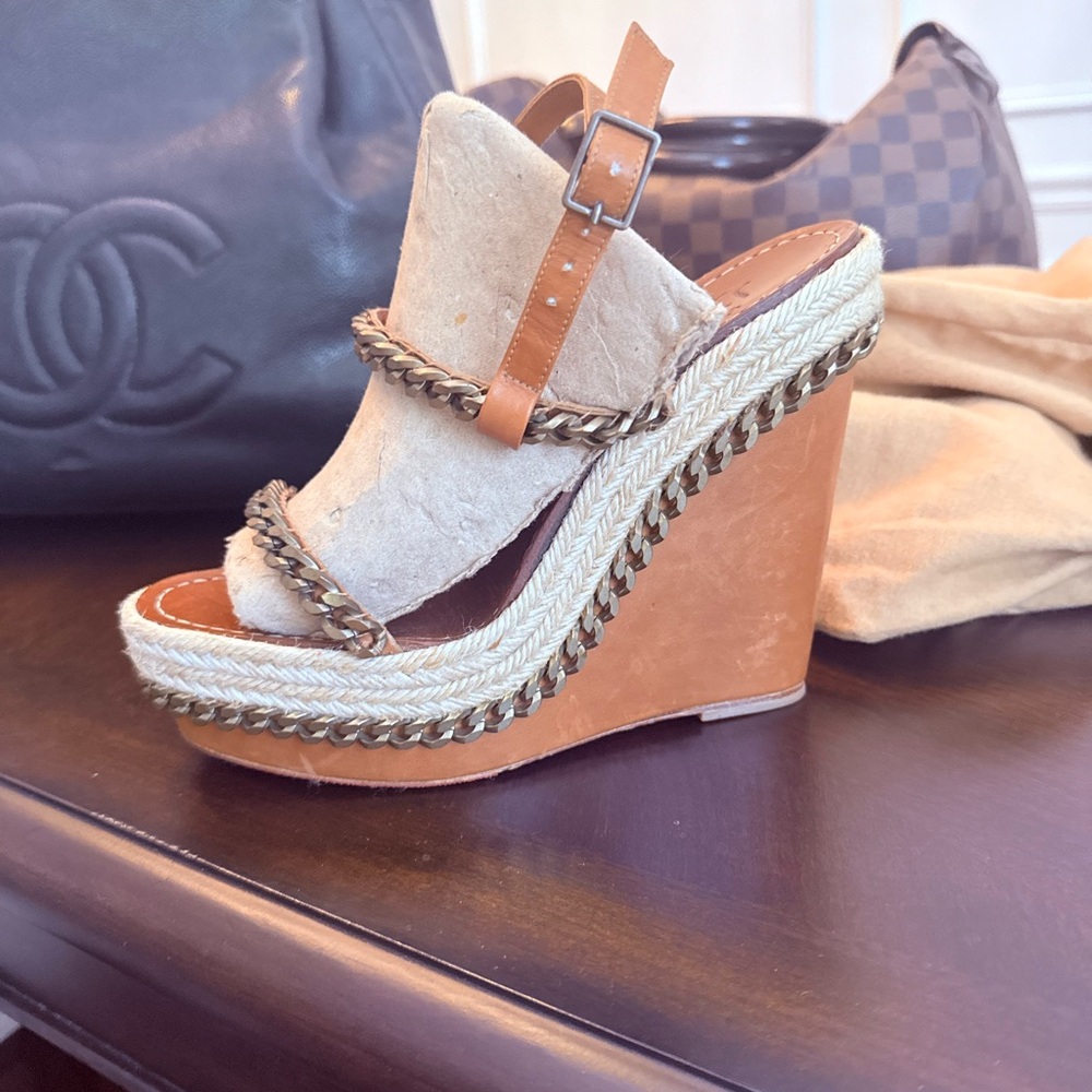 Christian Louboutin Brown Leather Espadrille Wedge Sandals with Gold Chain - Picture 6 of 6
